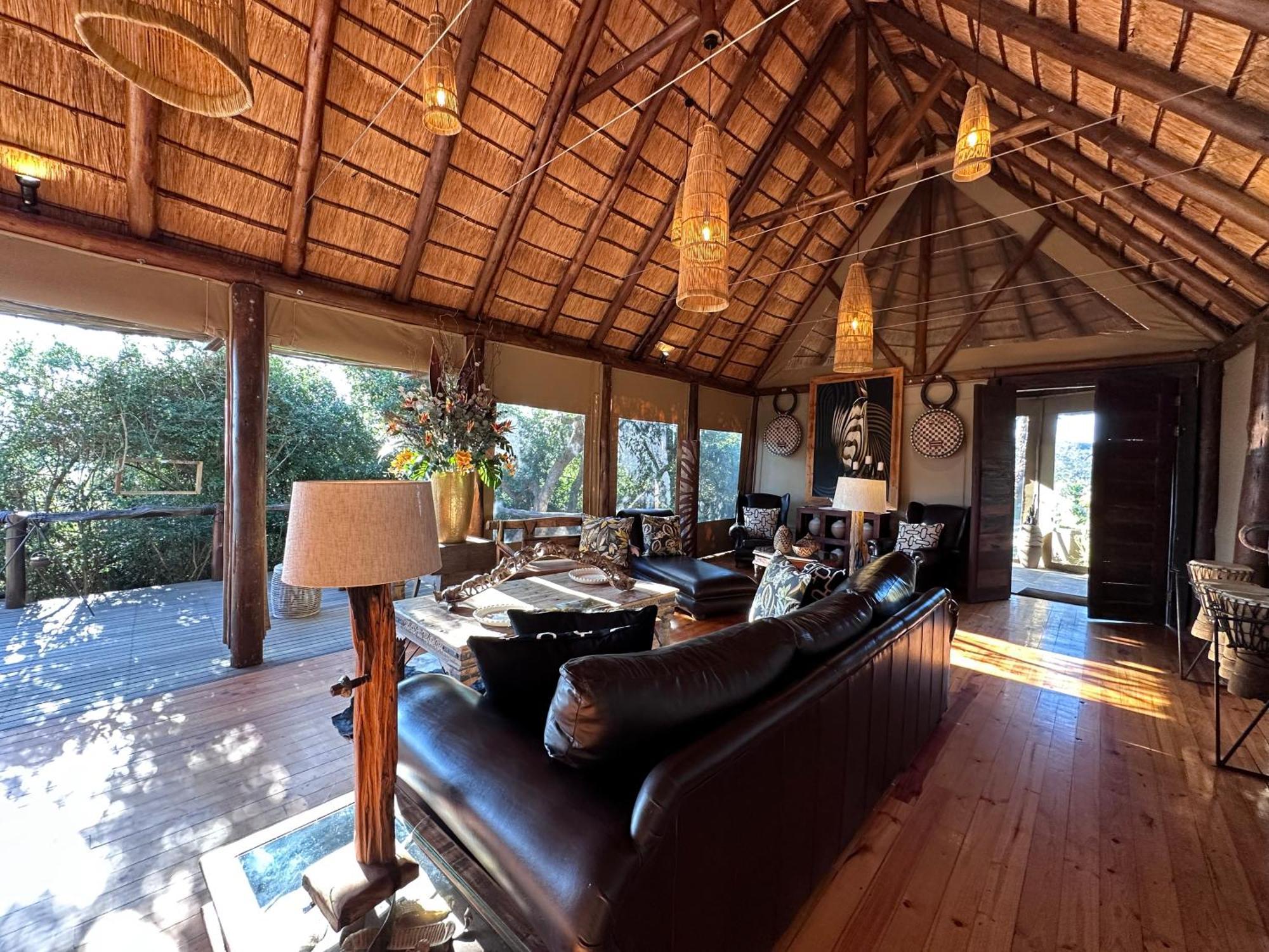 Bush Lodge - Amakhala viltreservat Exteriör bild