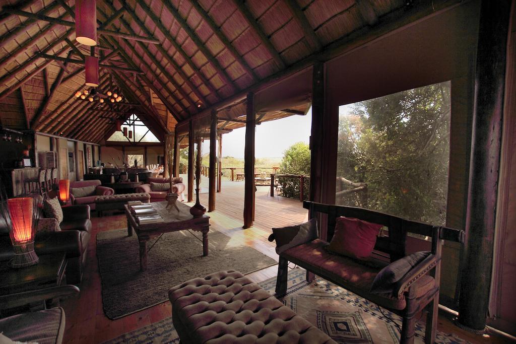 Bush Lodge - Amakhala viltreservat Exteriör bild