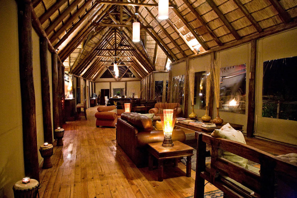 Bush Lodge - Amakhala viltreservat Exteriör bild
